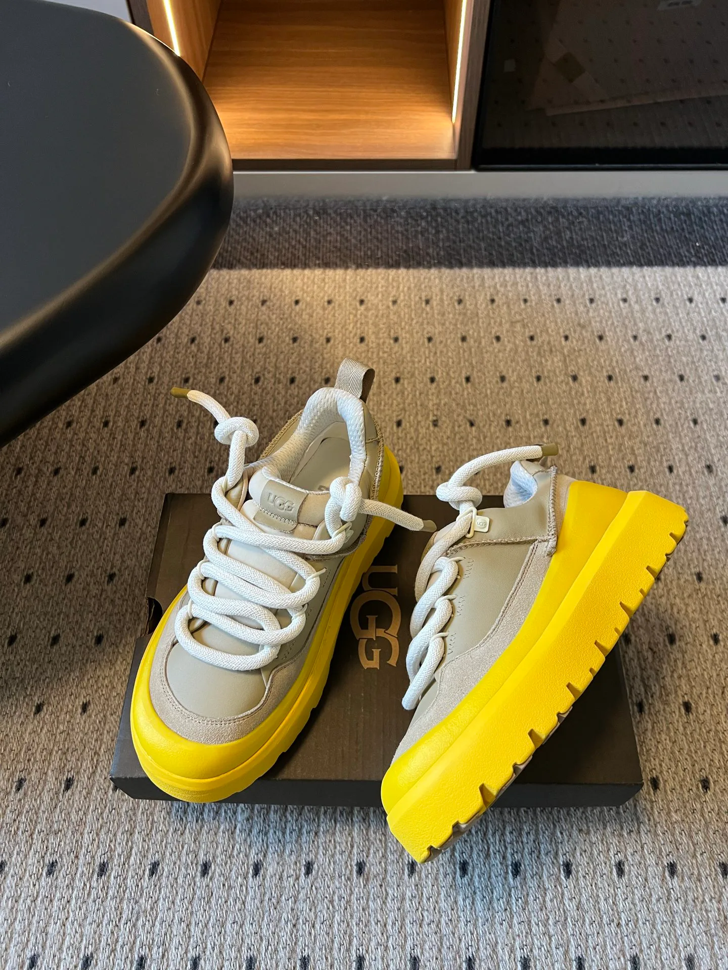 Кроссовки Женские Ugg 19237632