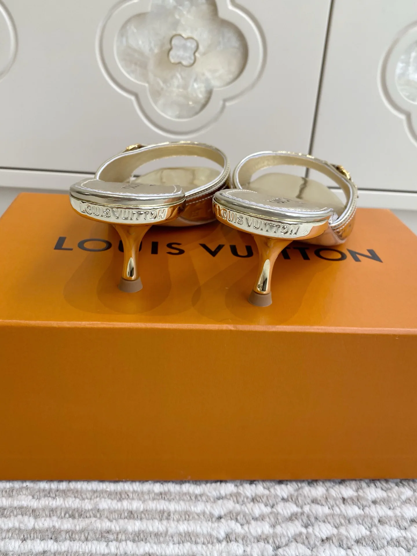 Мюли И Сабо Женские Louis Vuitton 12684259