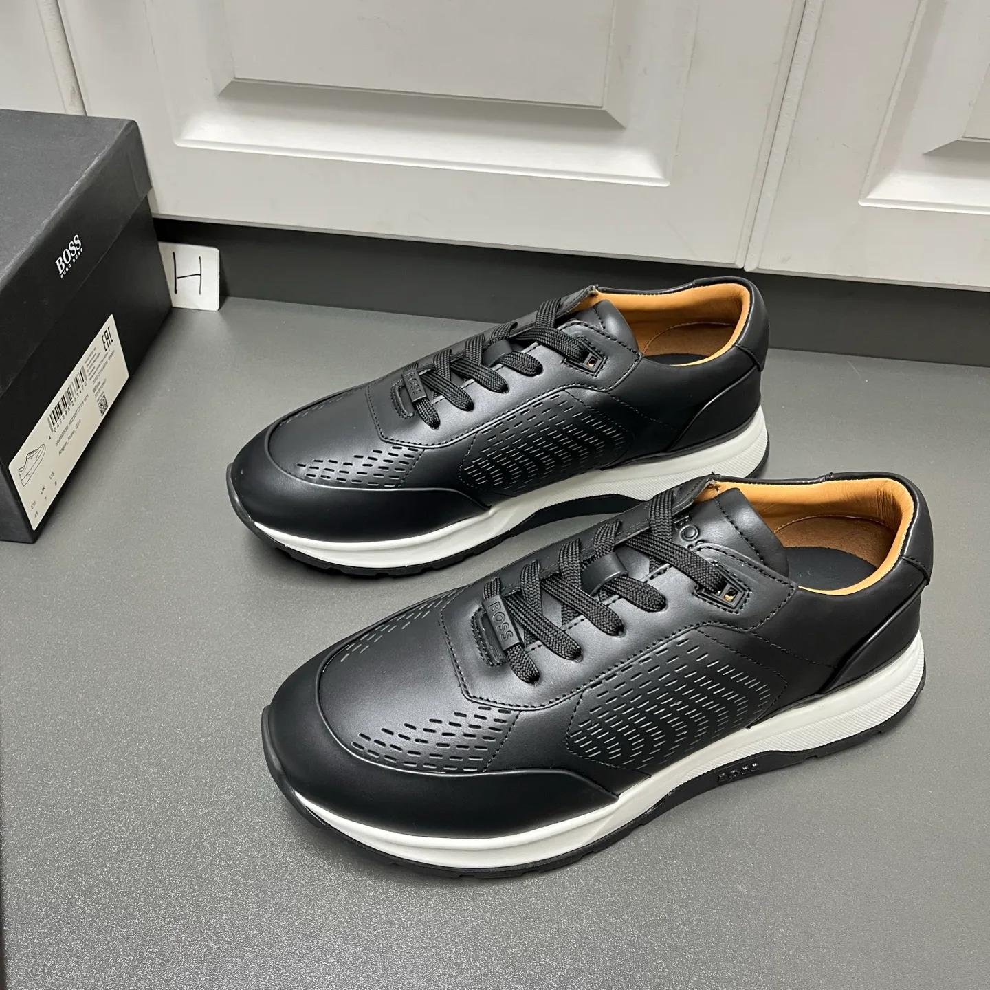 Кроссовки Мужские Hugo Boss 519209