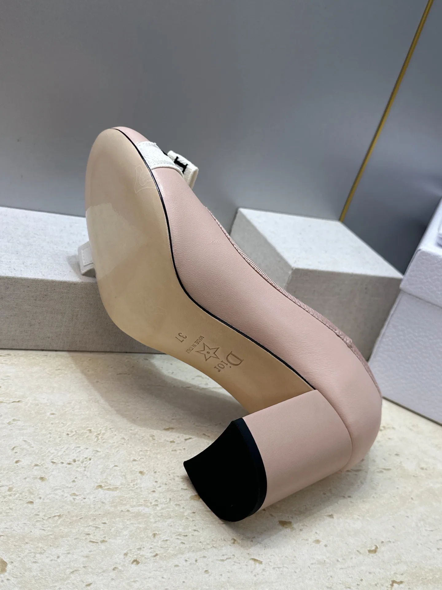 Туфли Женские Christian Dior 18132791