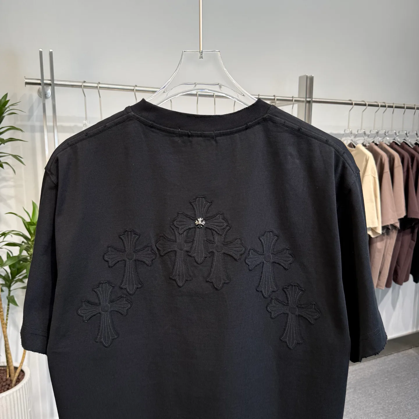 Футболки Женские Chrome Hearts 11350137