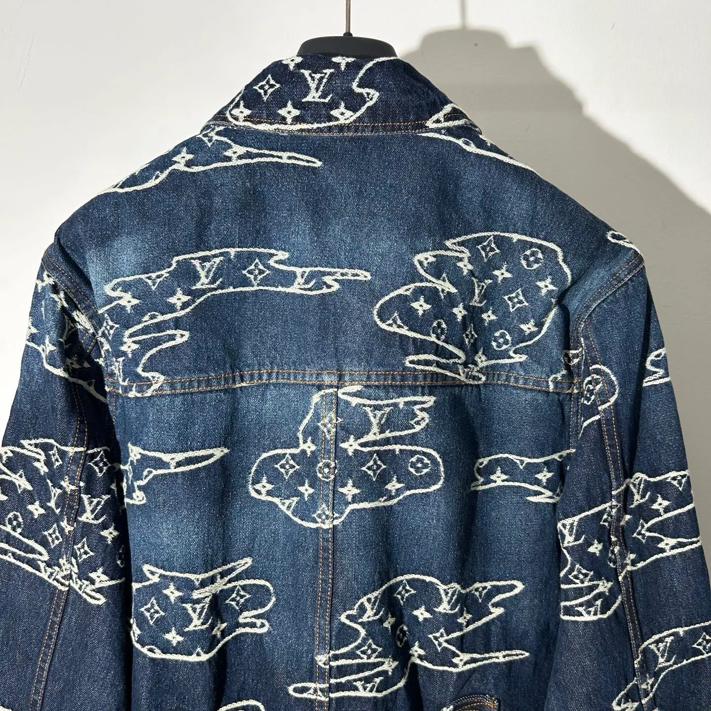 Куртки И Пуховики Мужские Louis Vuitton 79200