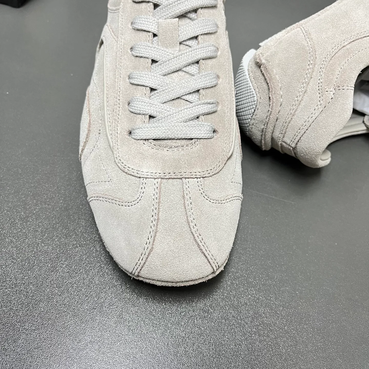 Кроссовки Мужские Prada 13403056