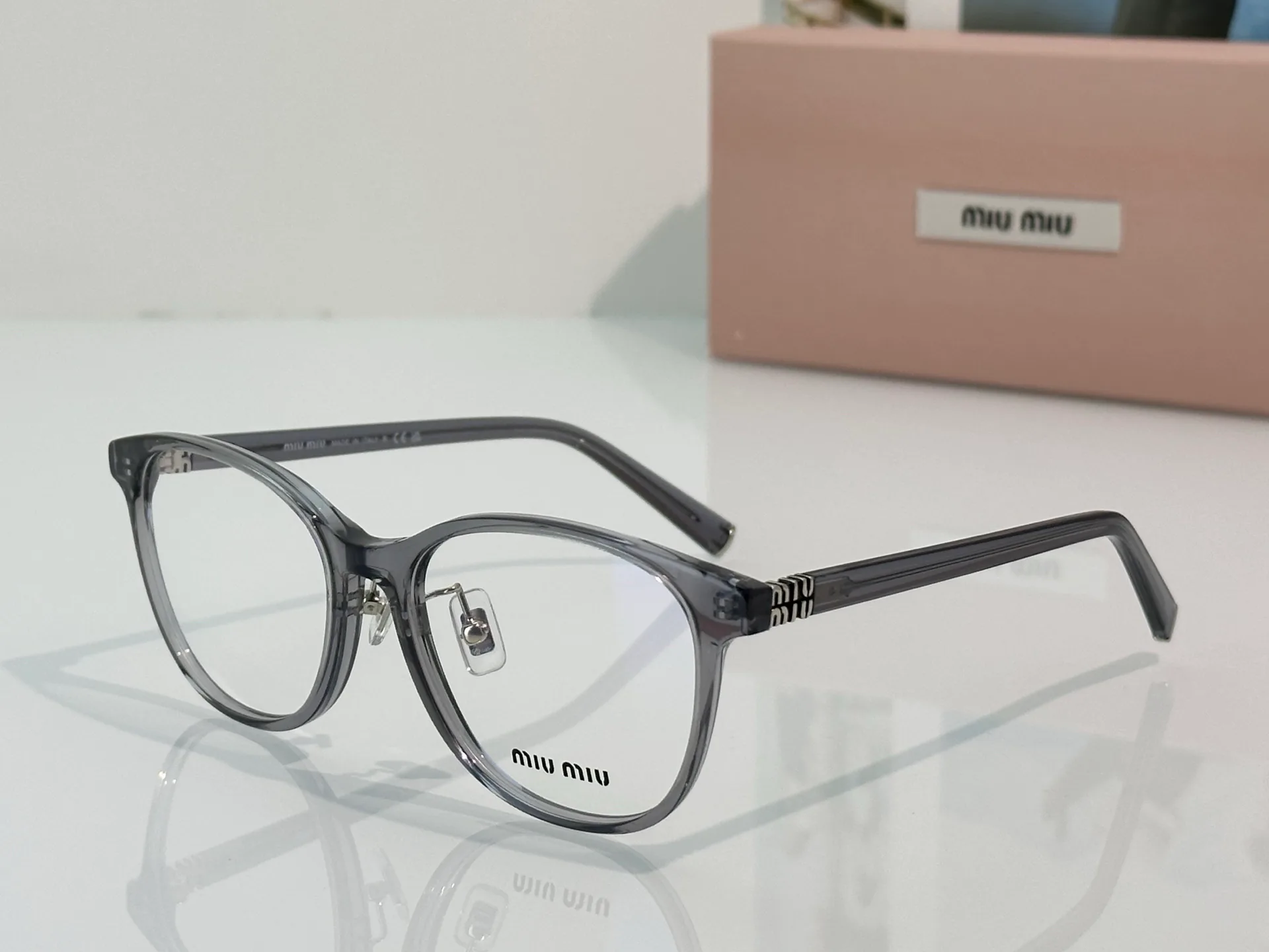 Очки Miu Miu 692728