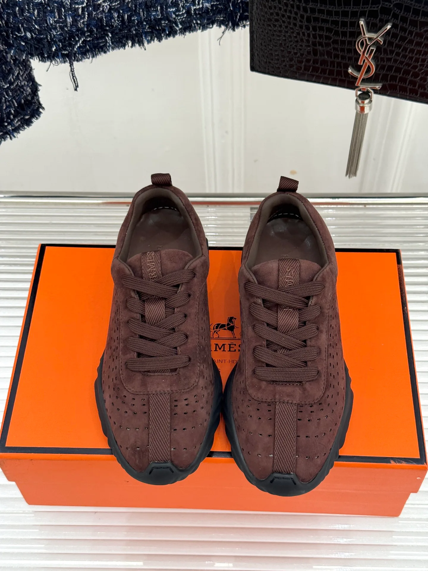 Кроссовки Женские Hermes 18627578