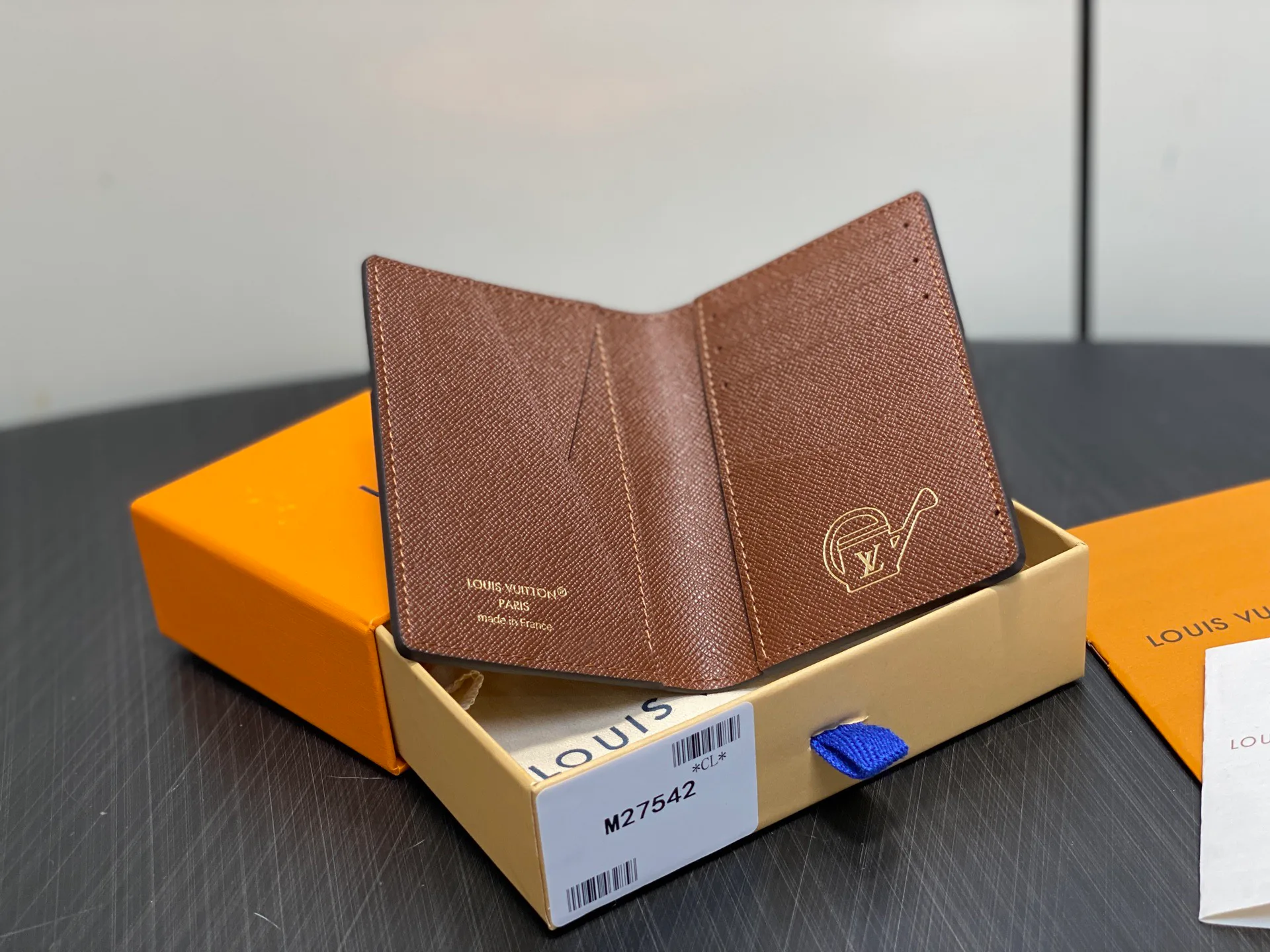 Клатчи Женские Louis Vuitton 11934139