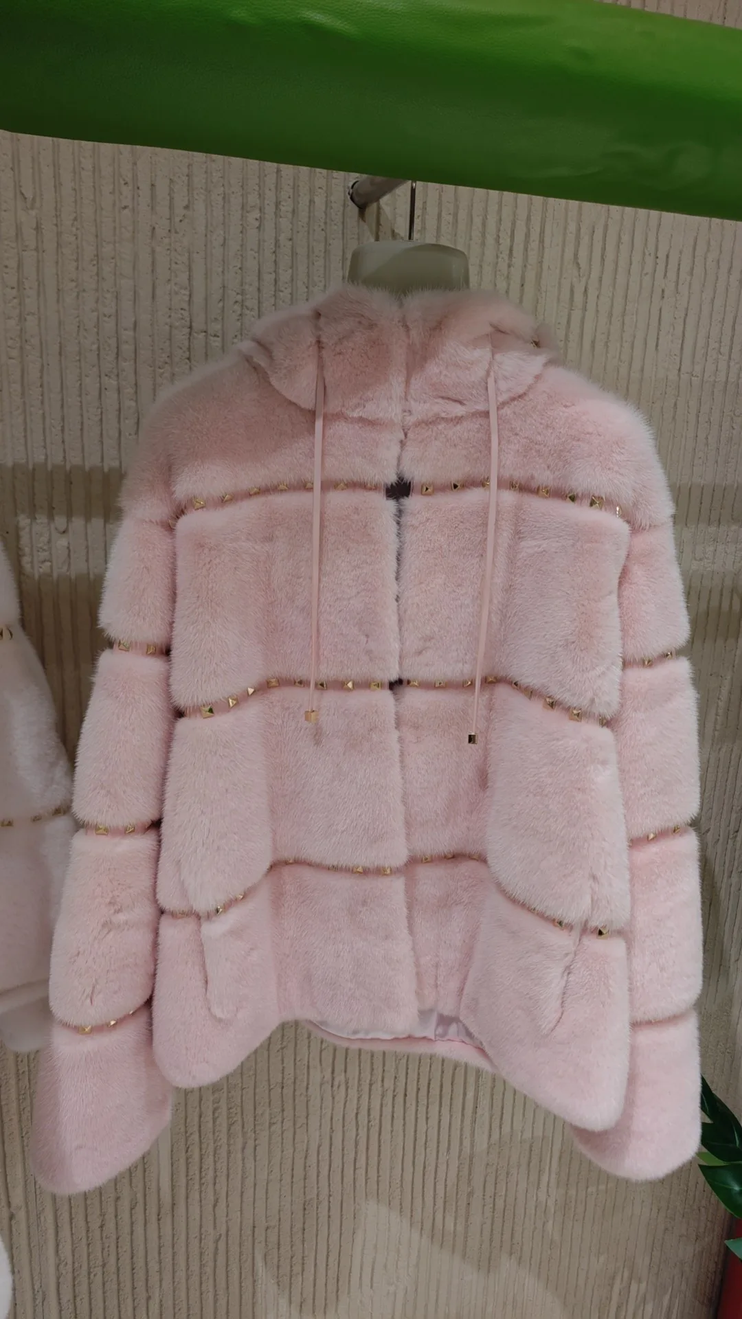 Шубы Женские Valentino 3961995