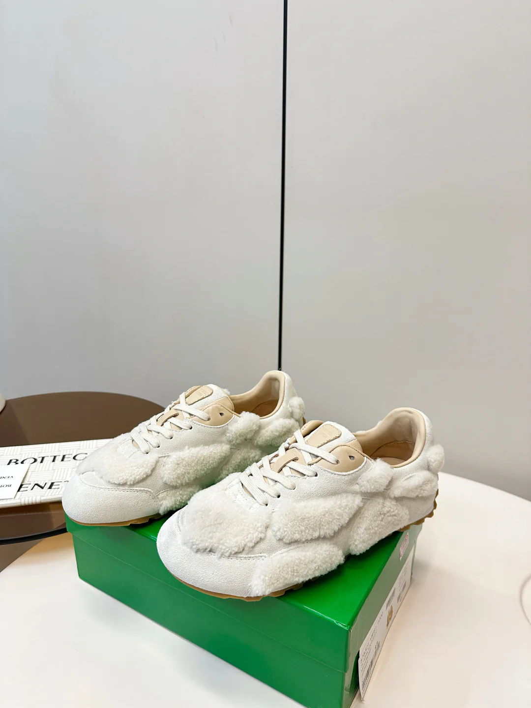 Кроссовки Женские Bottega Veneta 582523