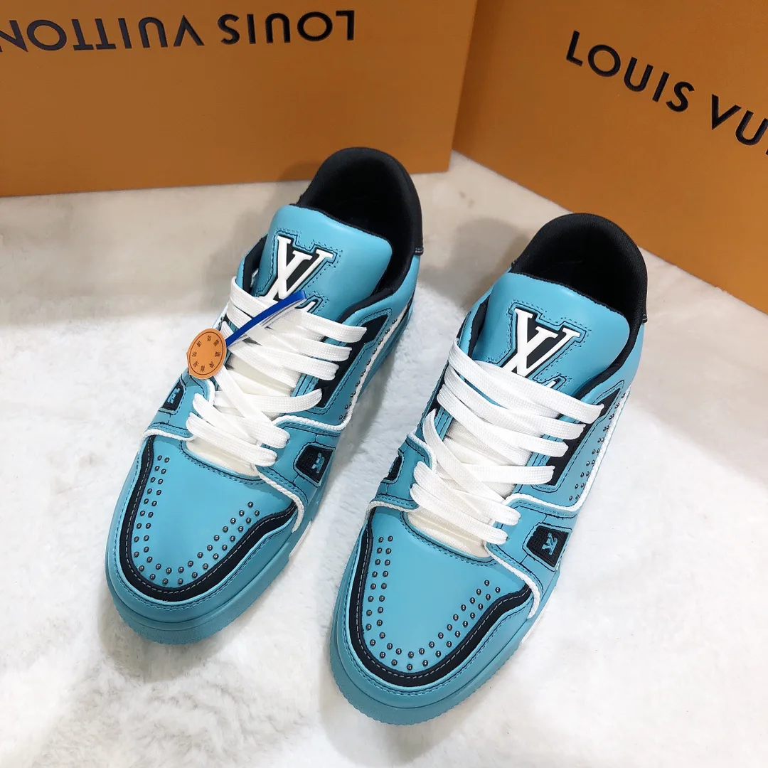 Кроссовки Женские Louis Vuitton 11707362