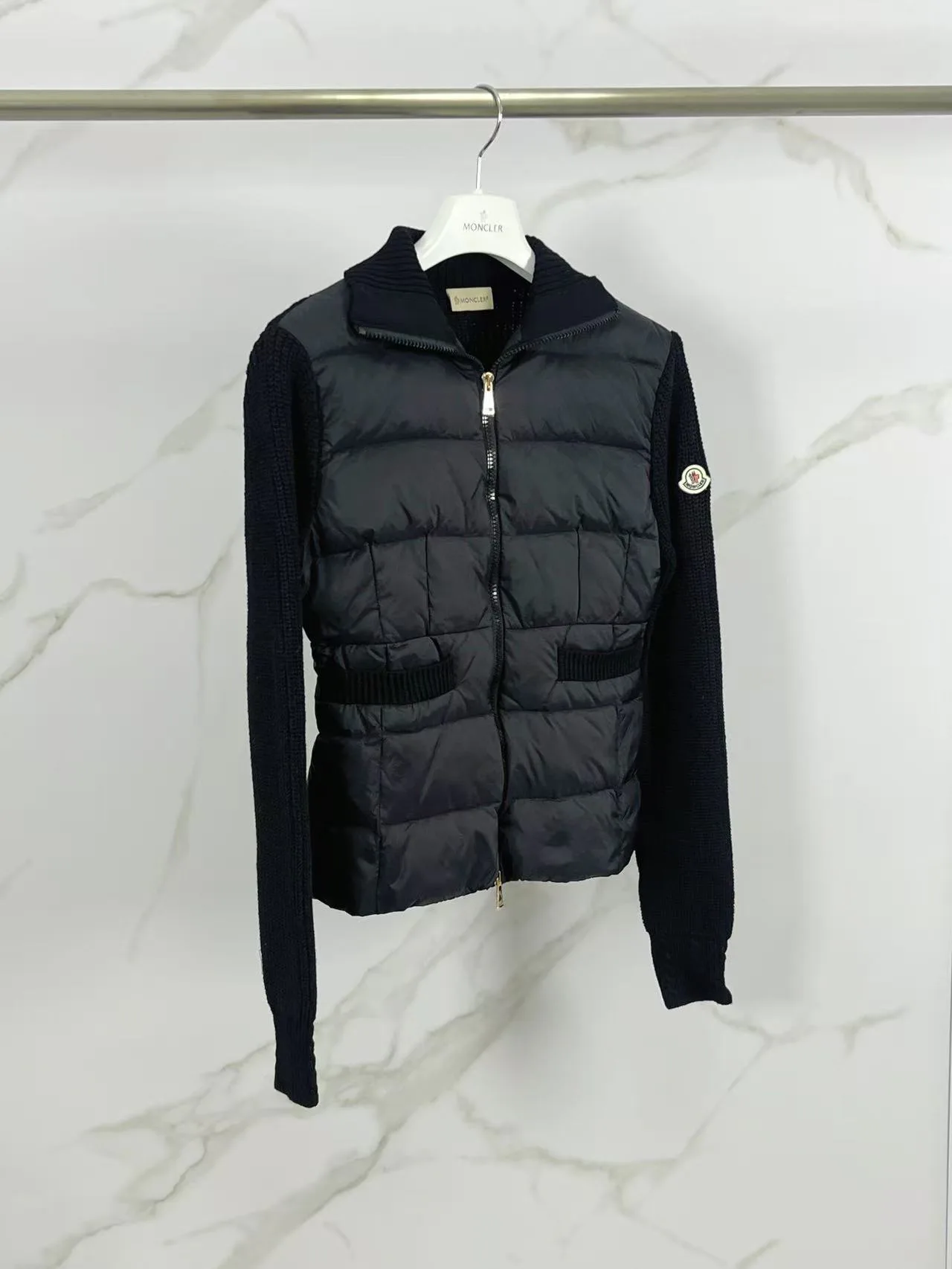 Куртки И Пуховики Женские Moncler 813020