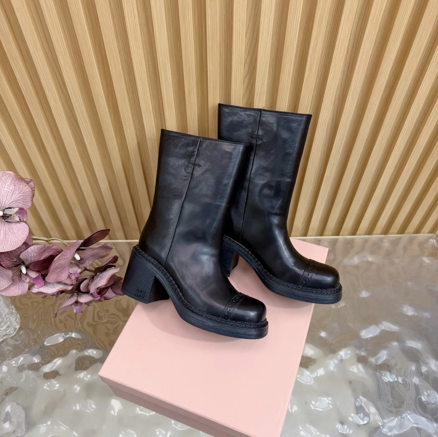 Сапоги Женские Miu Miu 18235425