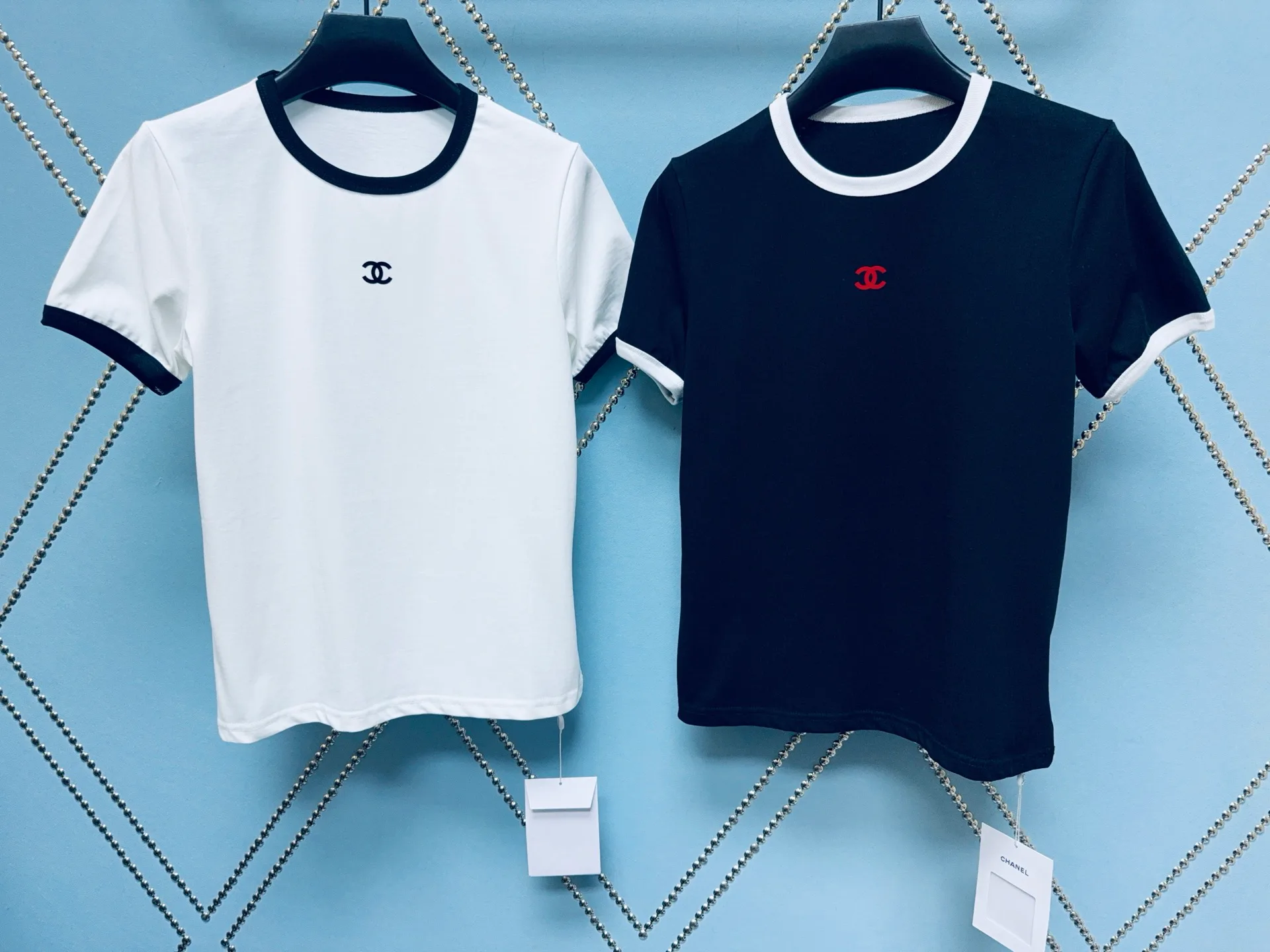 Футболки Женские Chanel 11903744