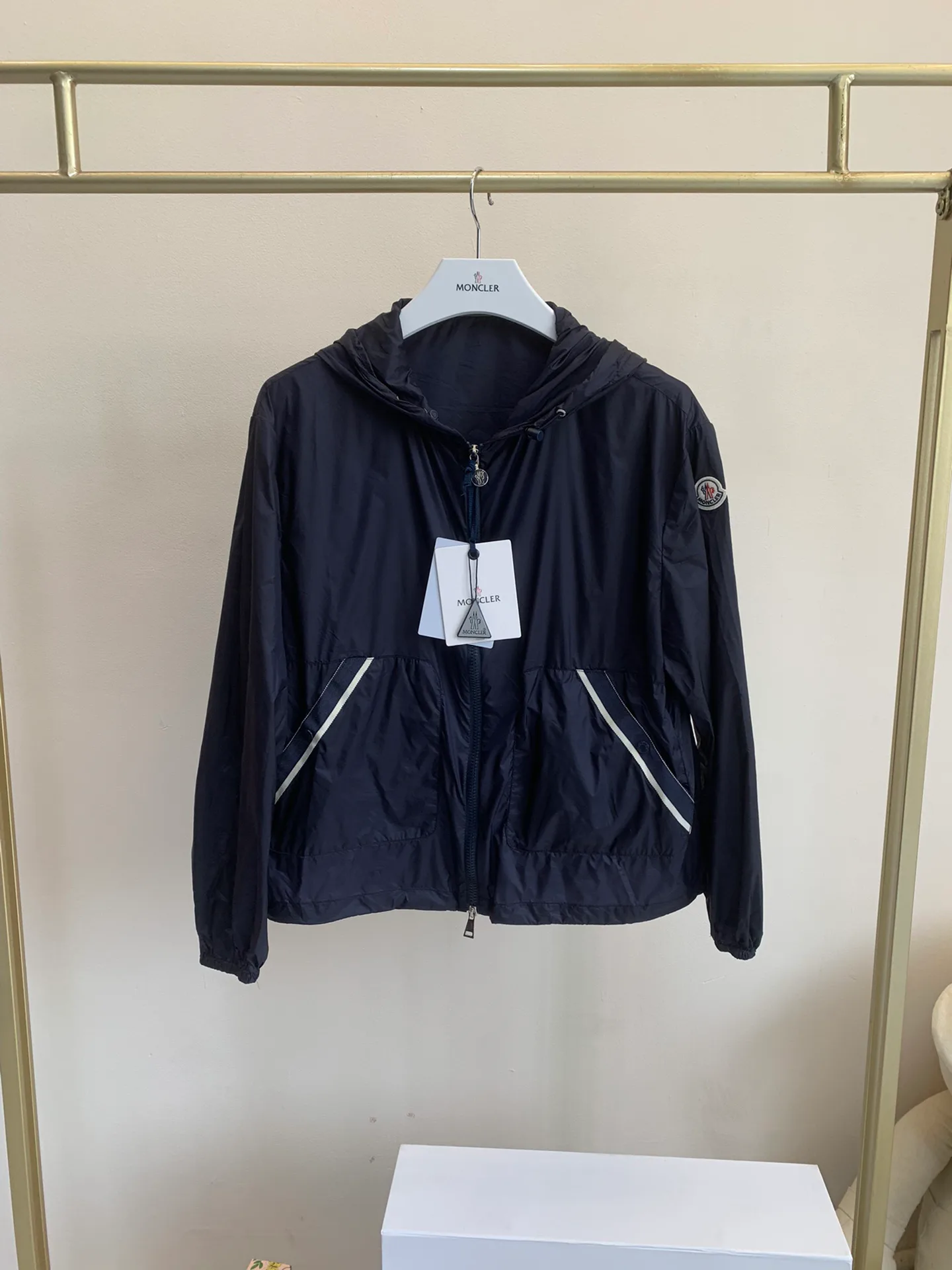 Куртки И Пуховики Женские Moncler 11479461