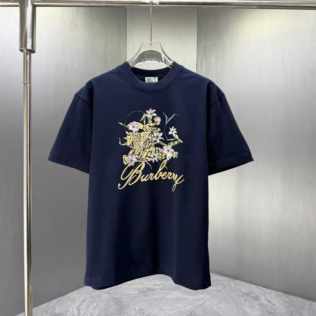 Футболки Женские Burberry 9128903