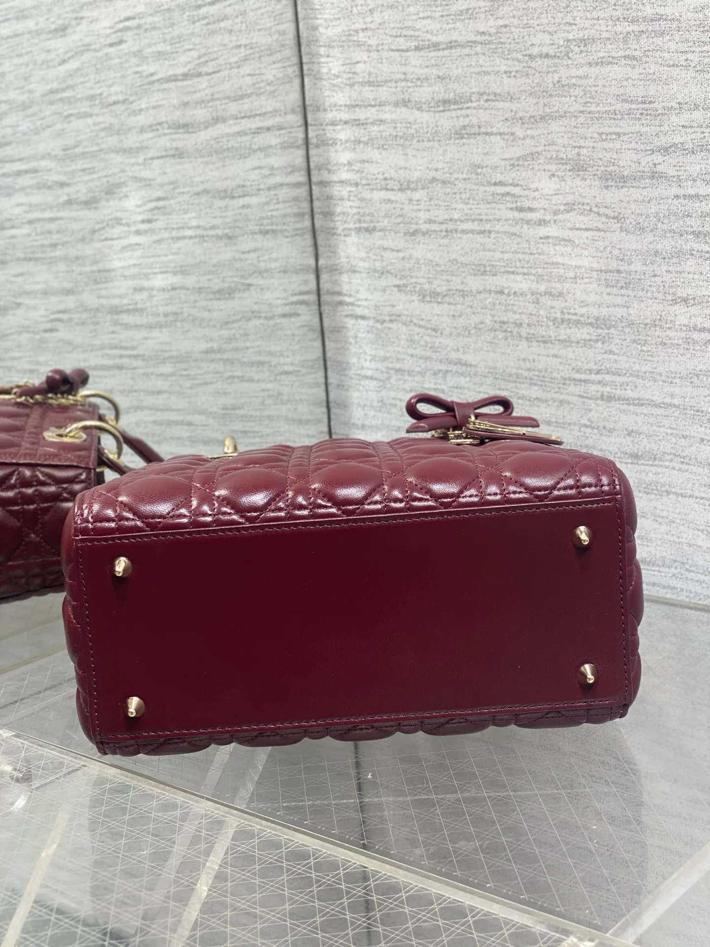 Классические Сумки Женские Christian Dior 17601479