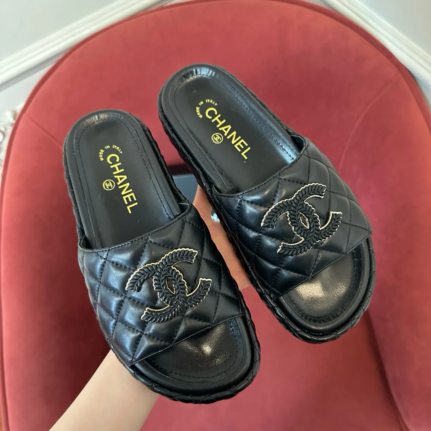 Шлепанцы Женские Chanel 18545