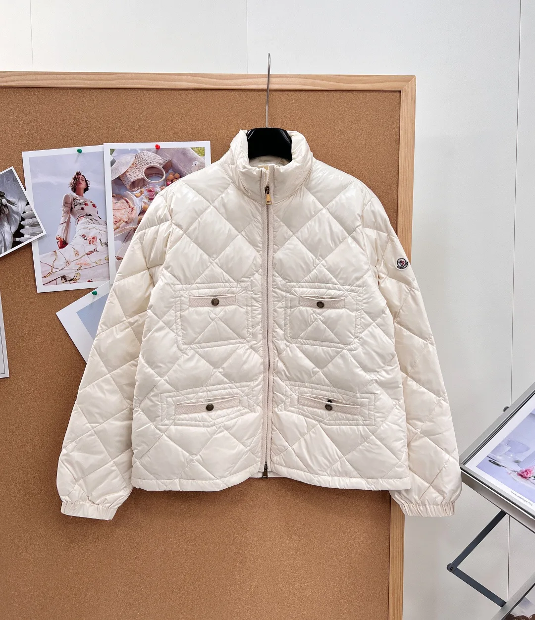 Куртки И Пуховики Женские Moncler 19520739