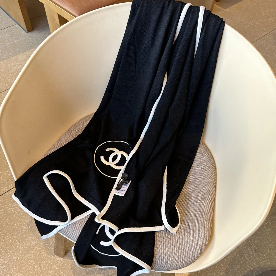 Шарфы Chanel 11152037