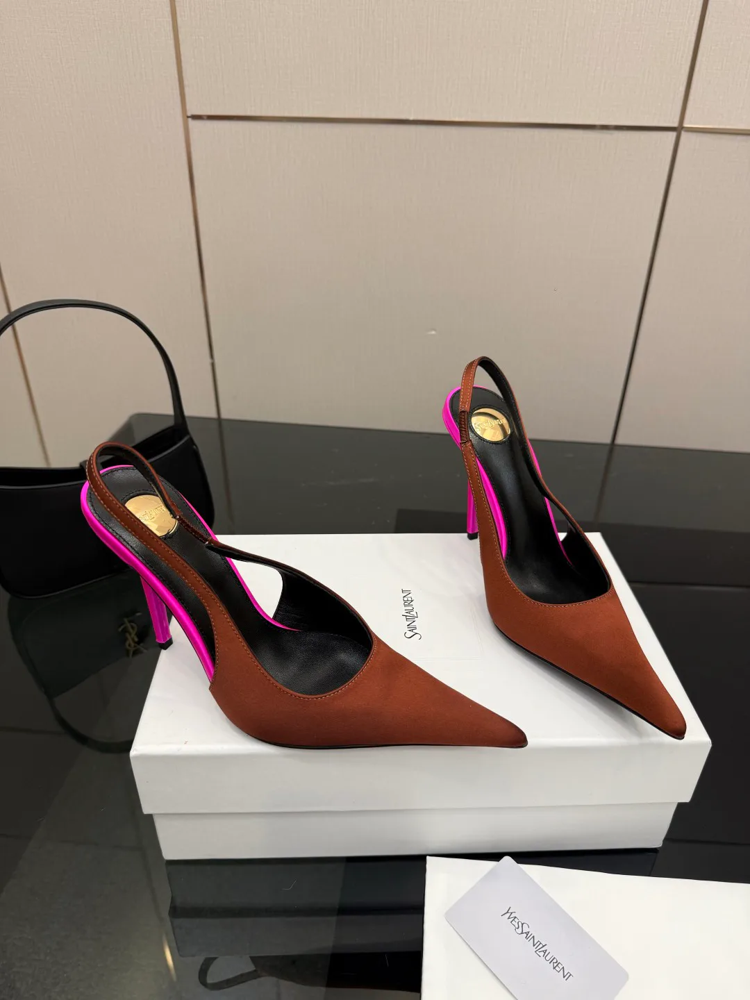 Босоножки Женские Saint Laurent 11409929