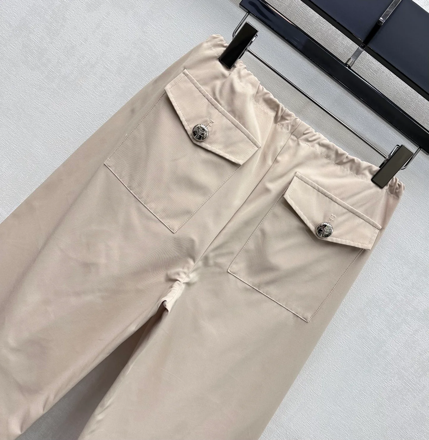 Шорты Женские Prada 11620902