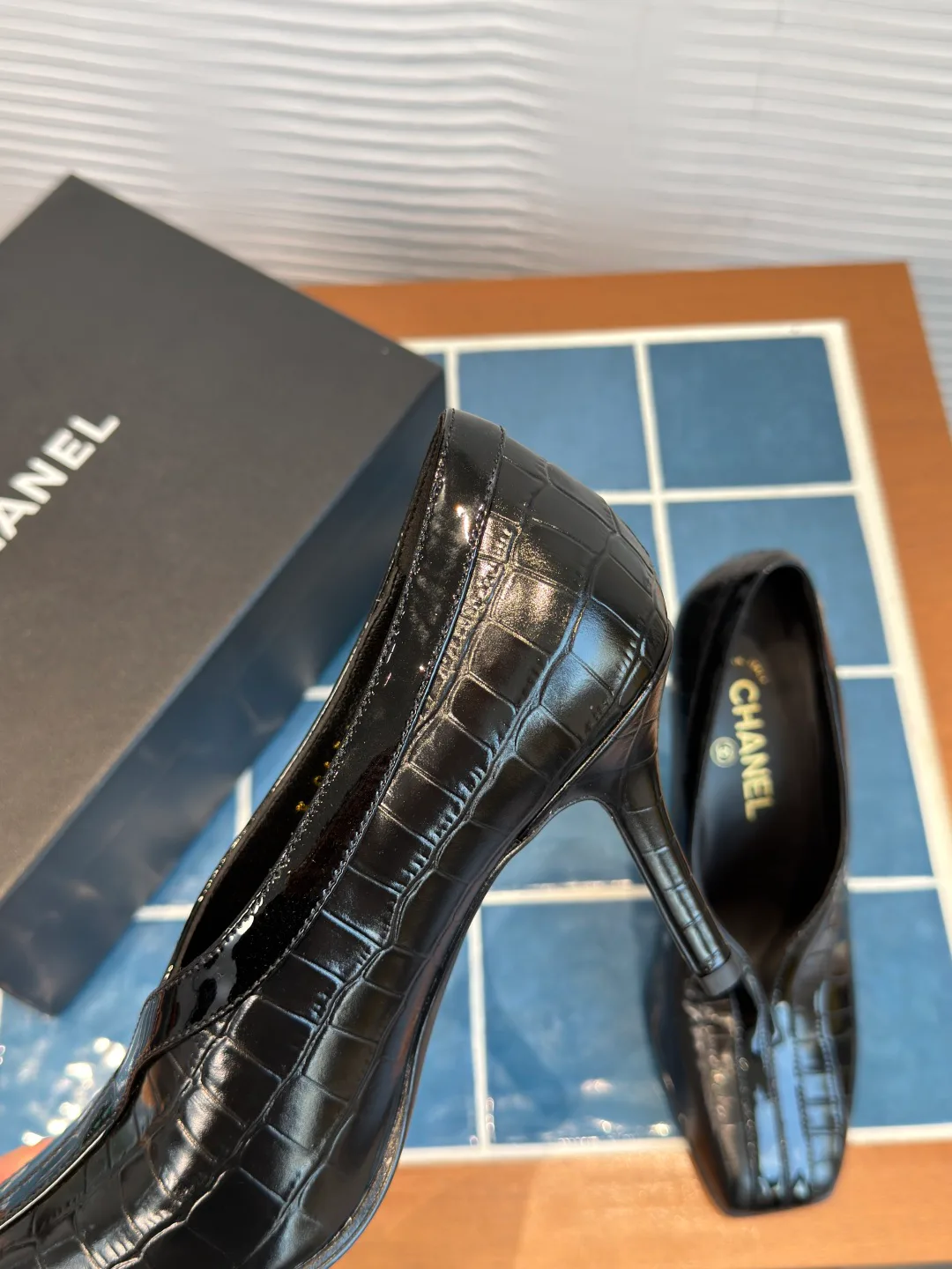 Туфли Женские Chanel 18604722