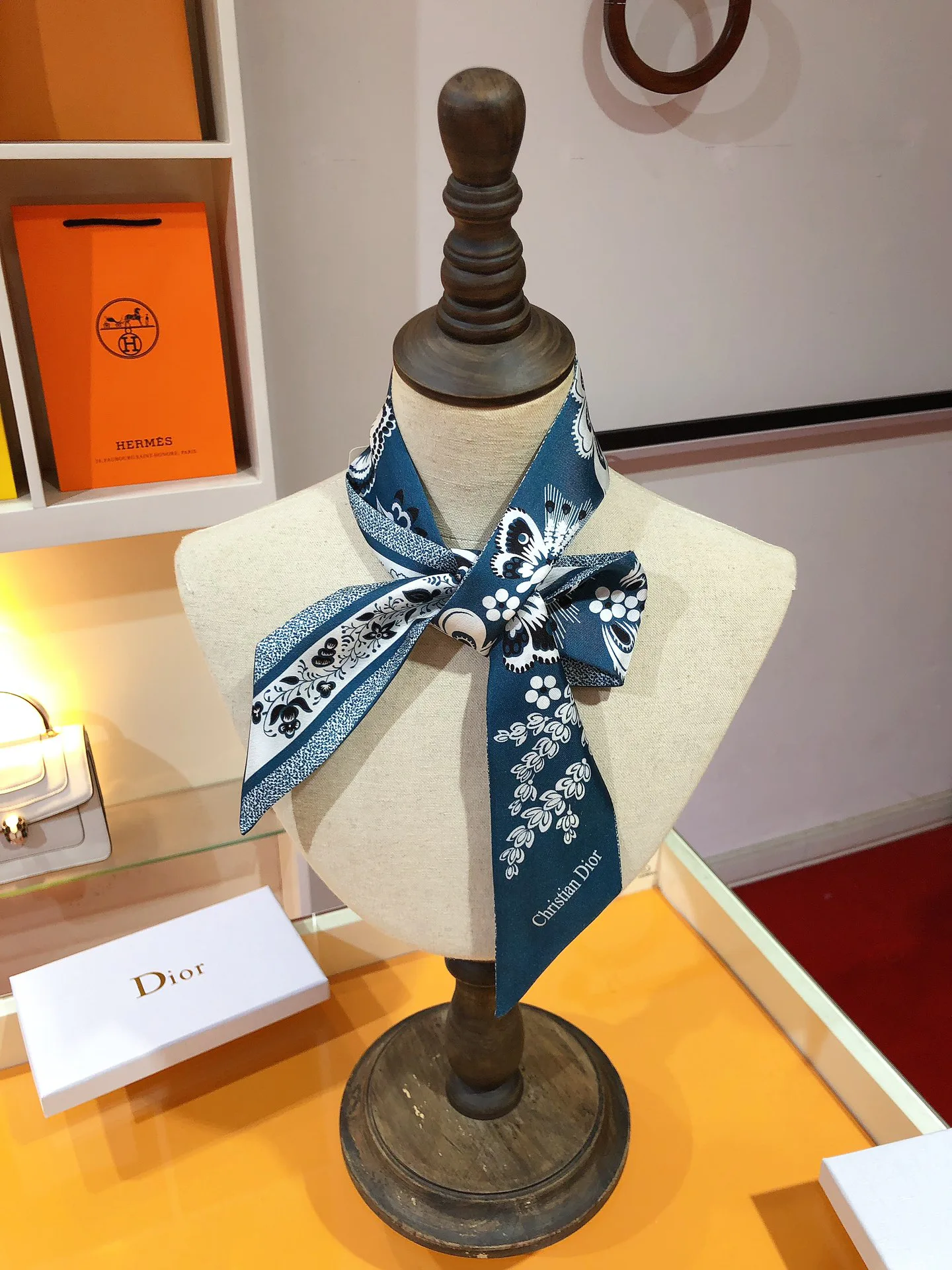 Платки Christian Dior 1780925