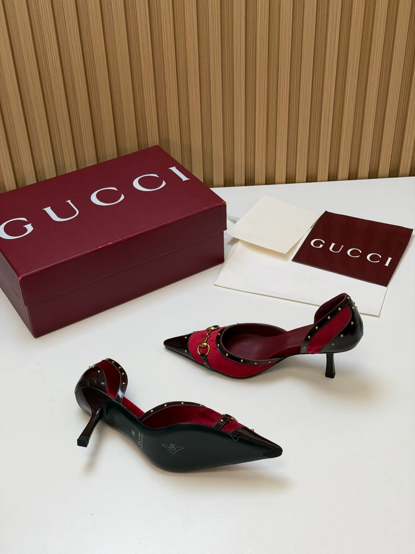 Туфли Женские Gucci 17631690