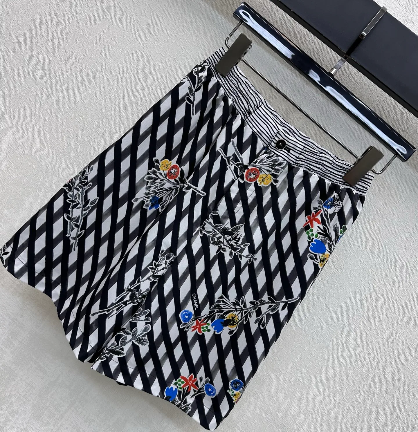 Шорты Женские Chanel 11342886