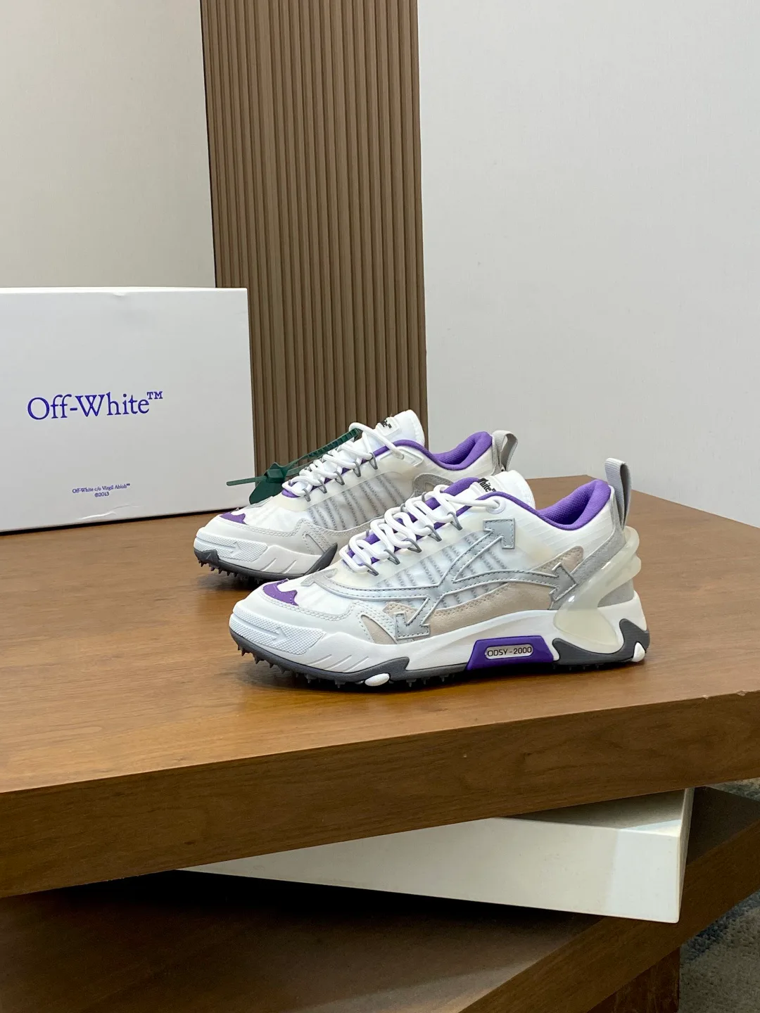 Кроссовки Женские Off-White 12842868