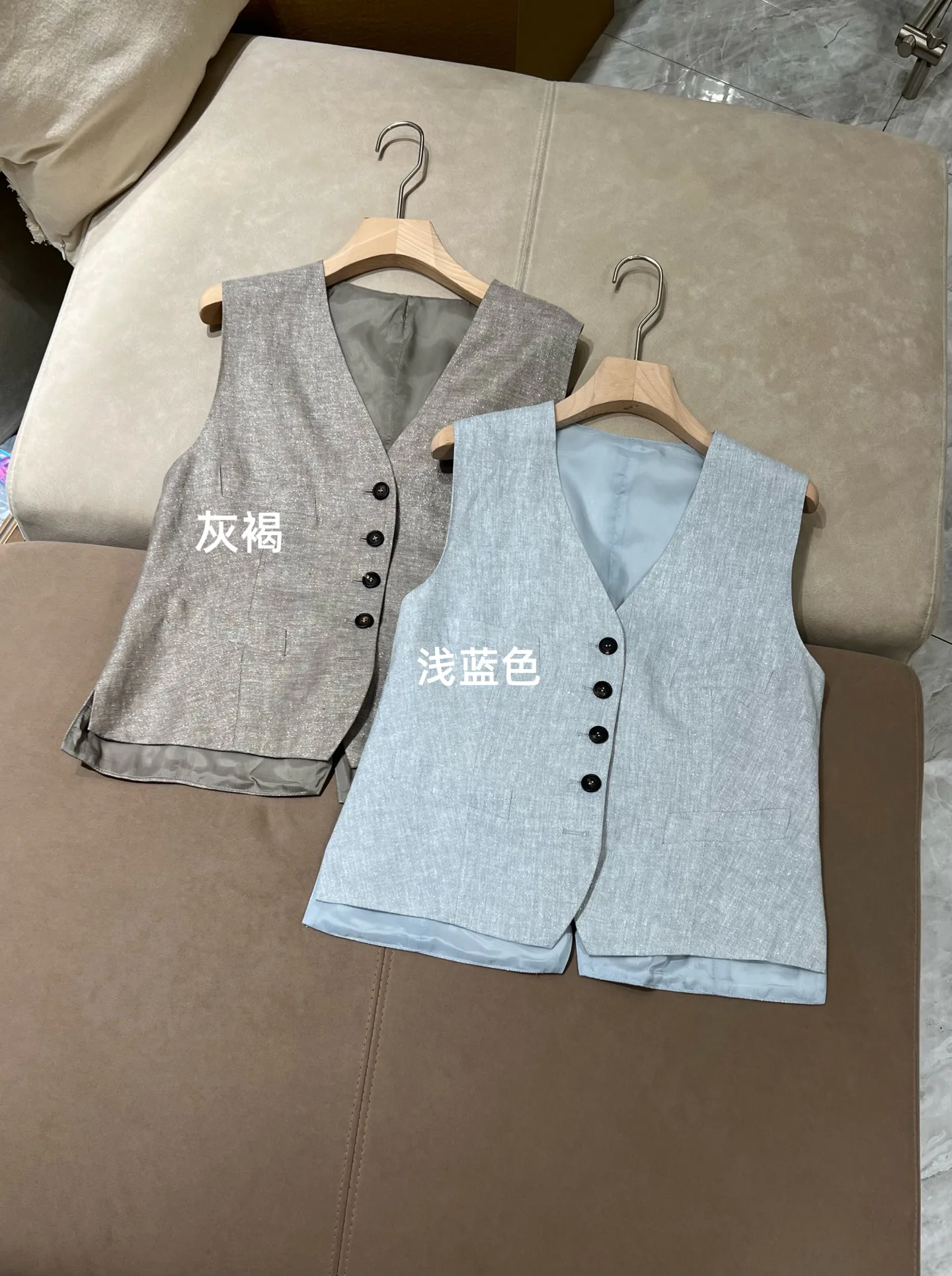 Жилеты Женские Brunello Cucinelli 11451827