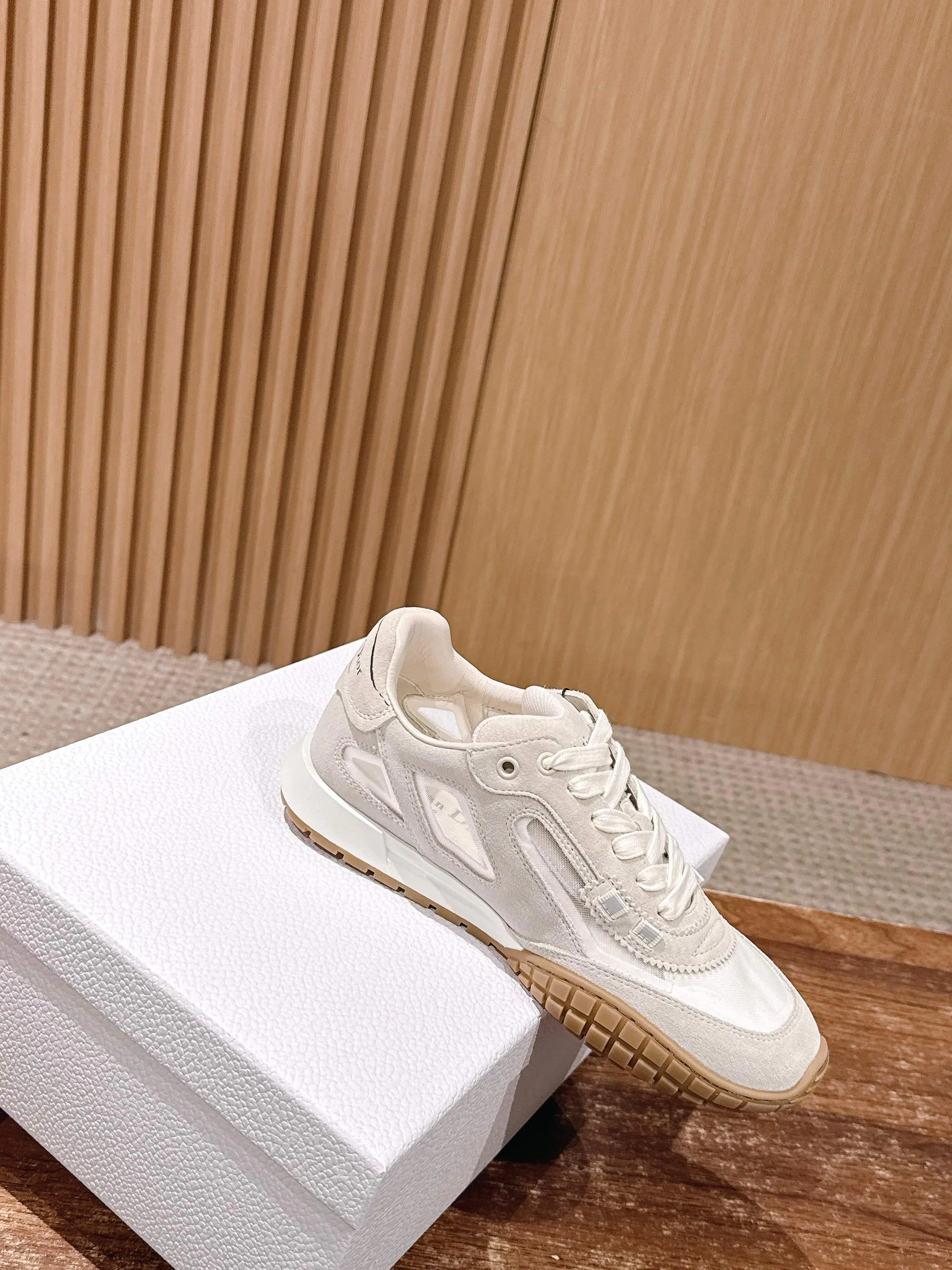 Кроссовки Женские Christian Dior 1083424