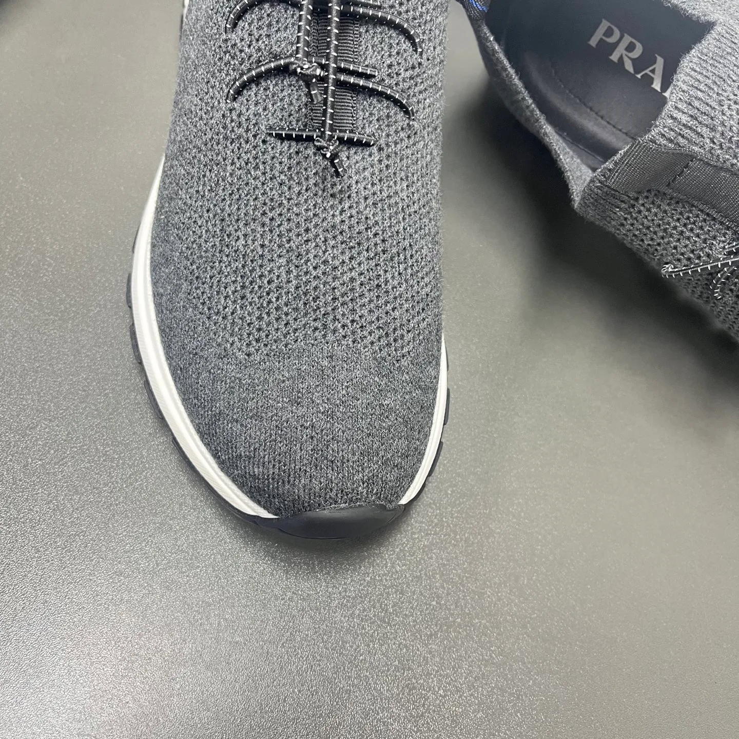 Кроссовки Мужские Prada 9998386