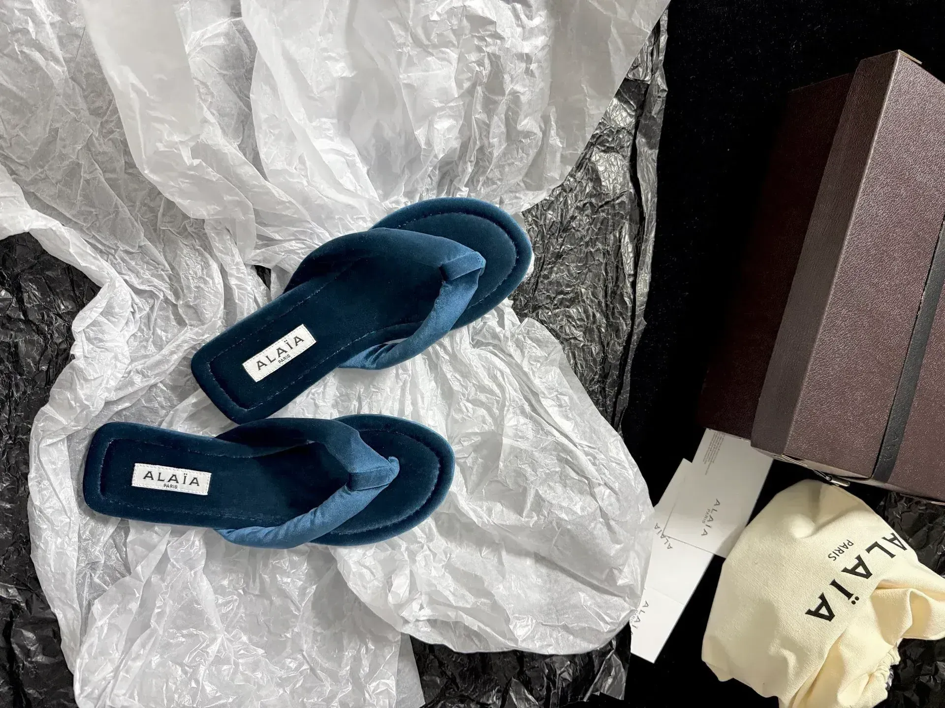 Шлепанцы Женские Alaia 9476201