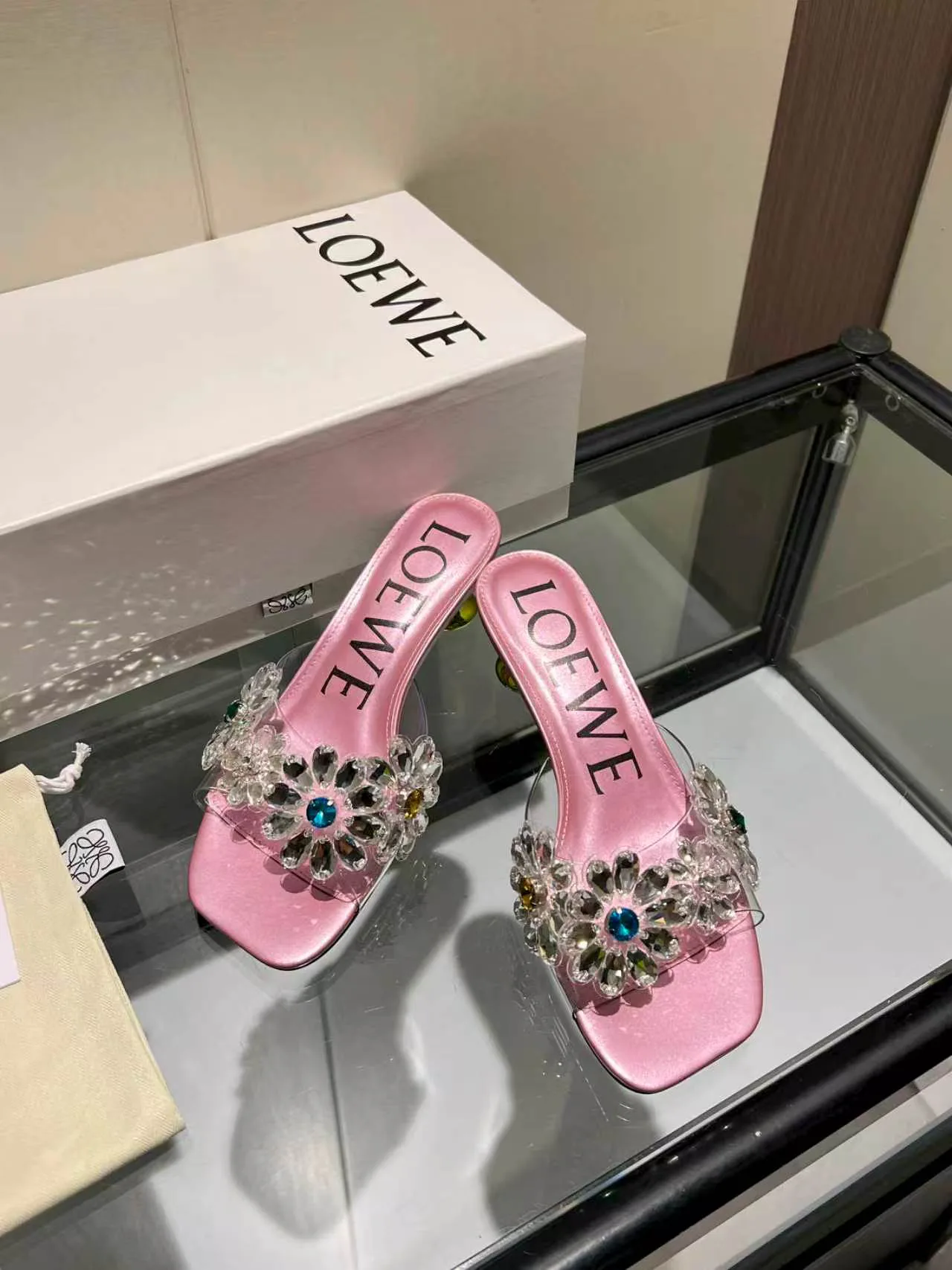 Босоножки Женские Loewe 18367070