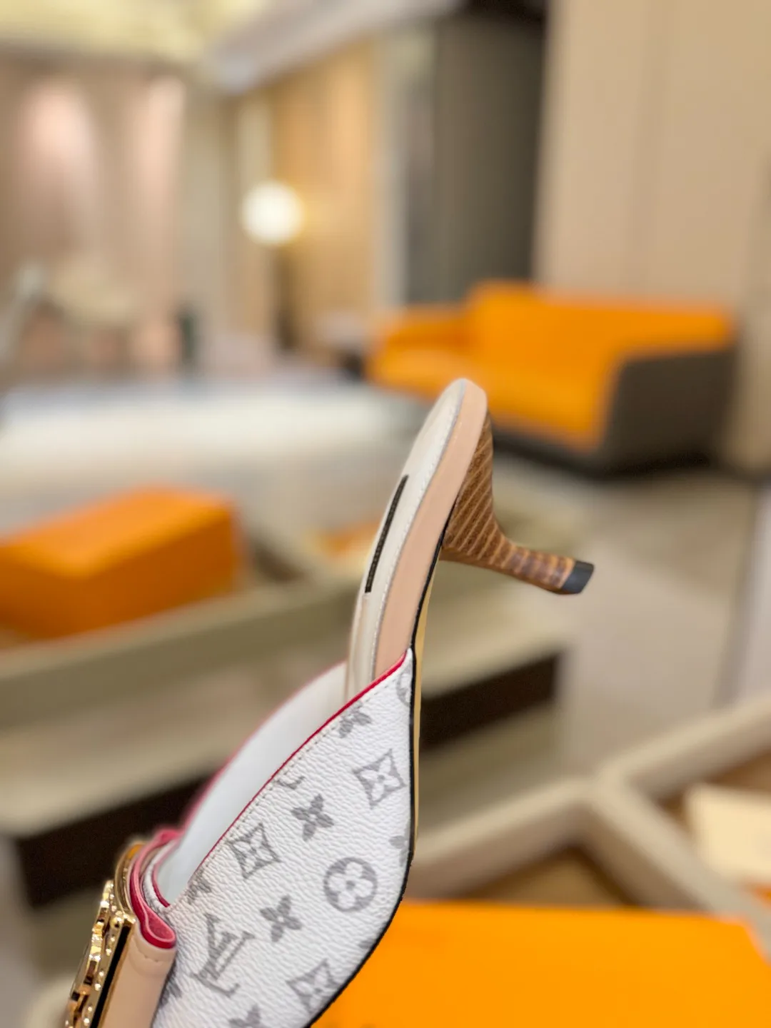 Сандалии Женские Louis Vuitton 9623472