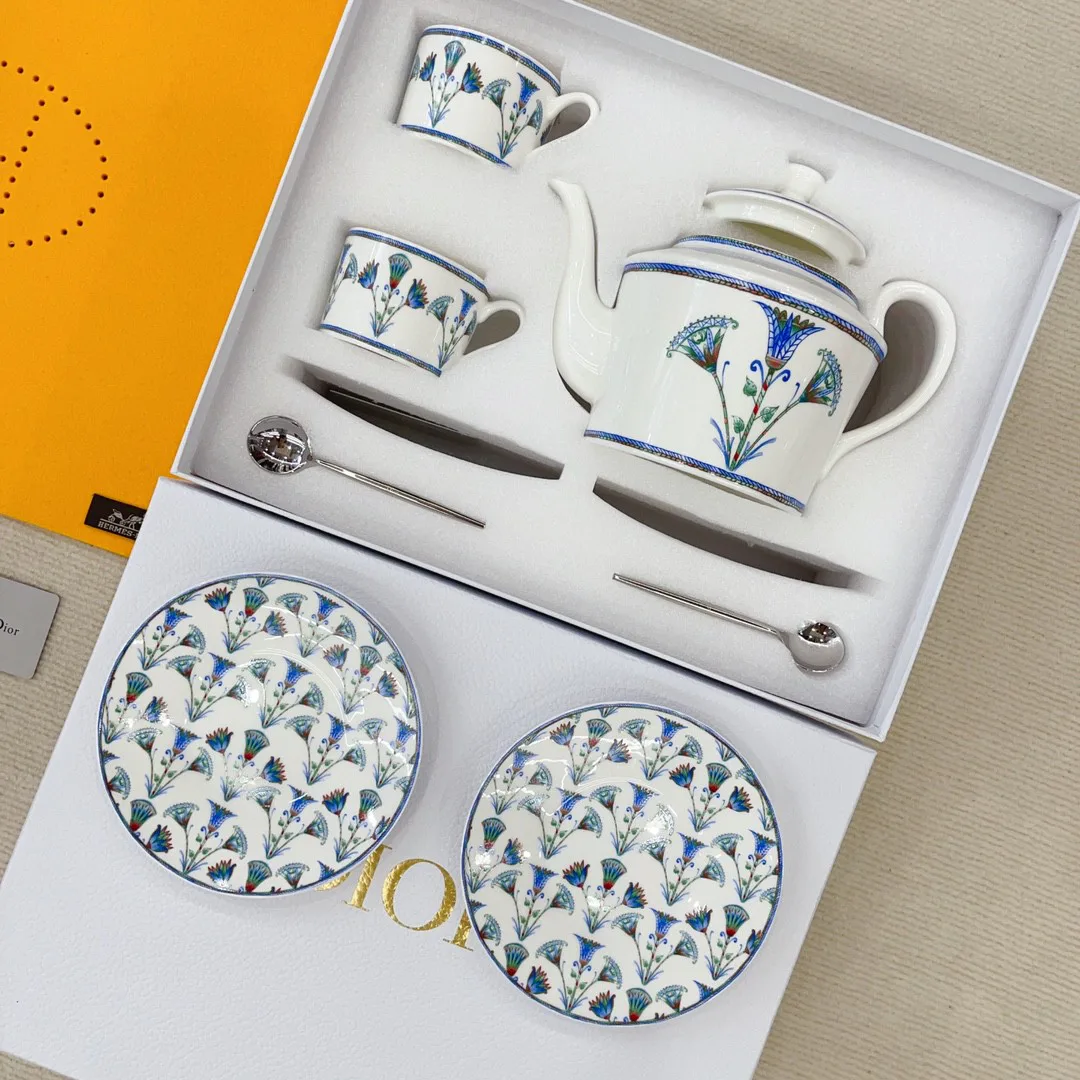 Посуда Christian Dior 18595