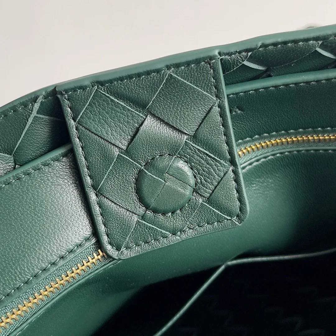 Классические Сумки Женские Bottega Veneta 3458176