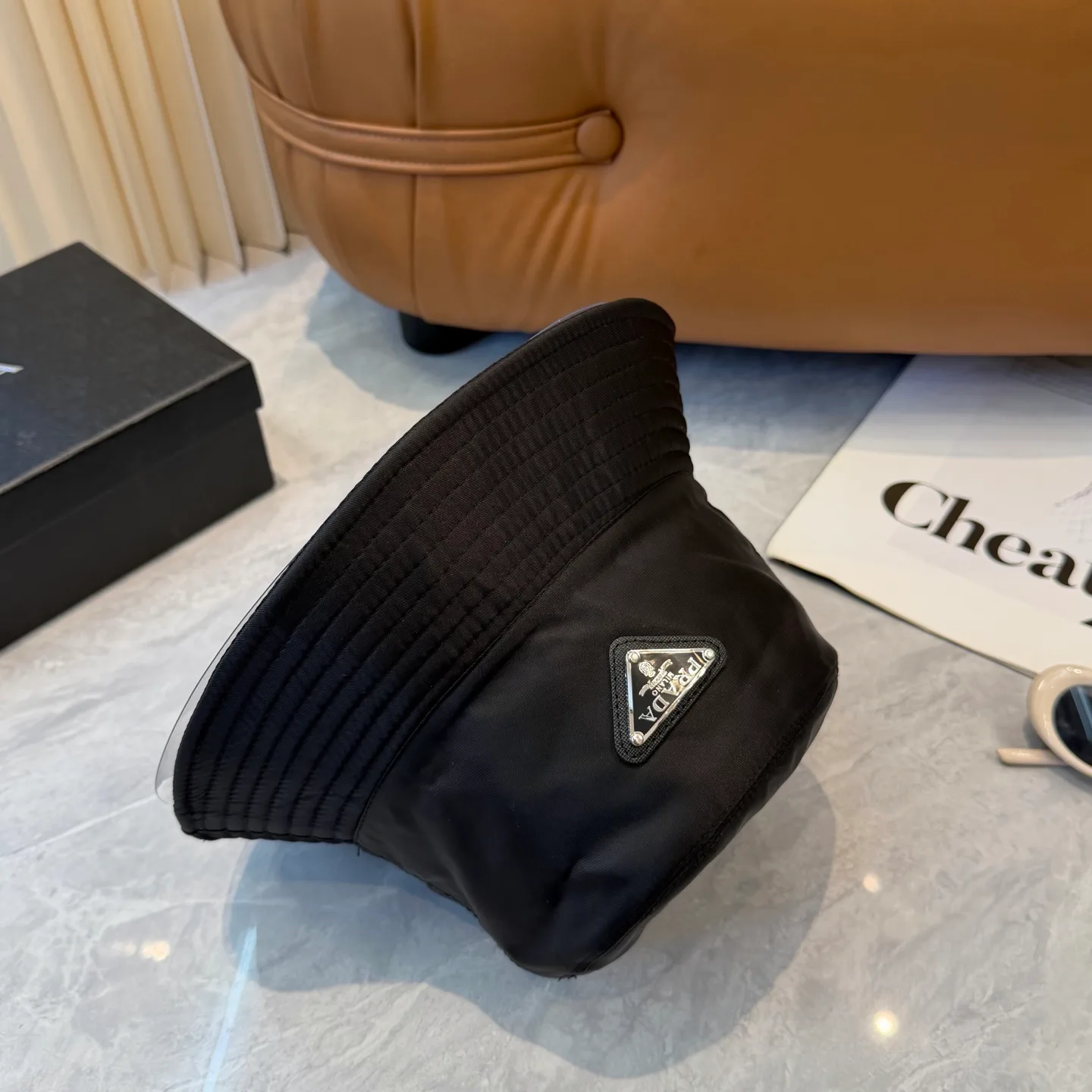 Головные Уборы Prada 13418589