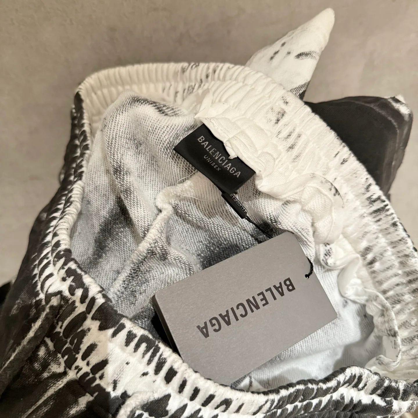 Шорты Мужские Balenciaga 17436300