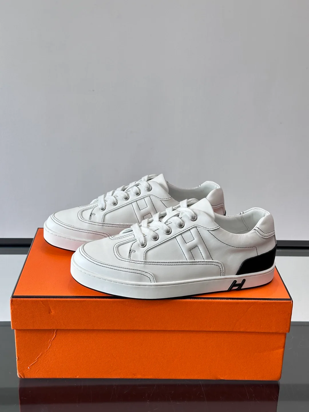 Кроссовки Женские Hermes 14675998