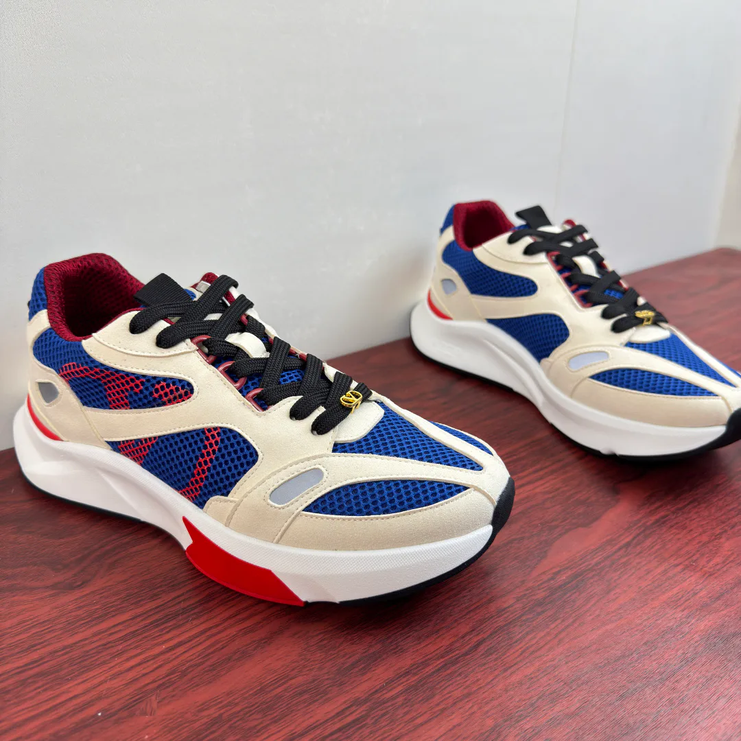 Кроссовки Мужские Valentino 17457775