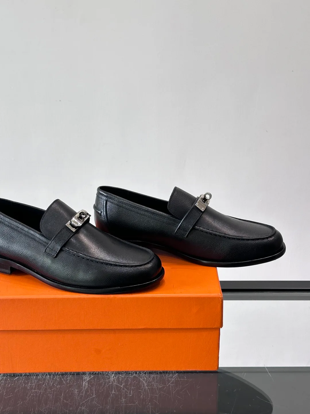 Лоферы И Туфли Мужские Hermes 18055042