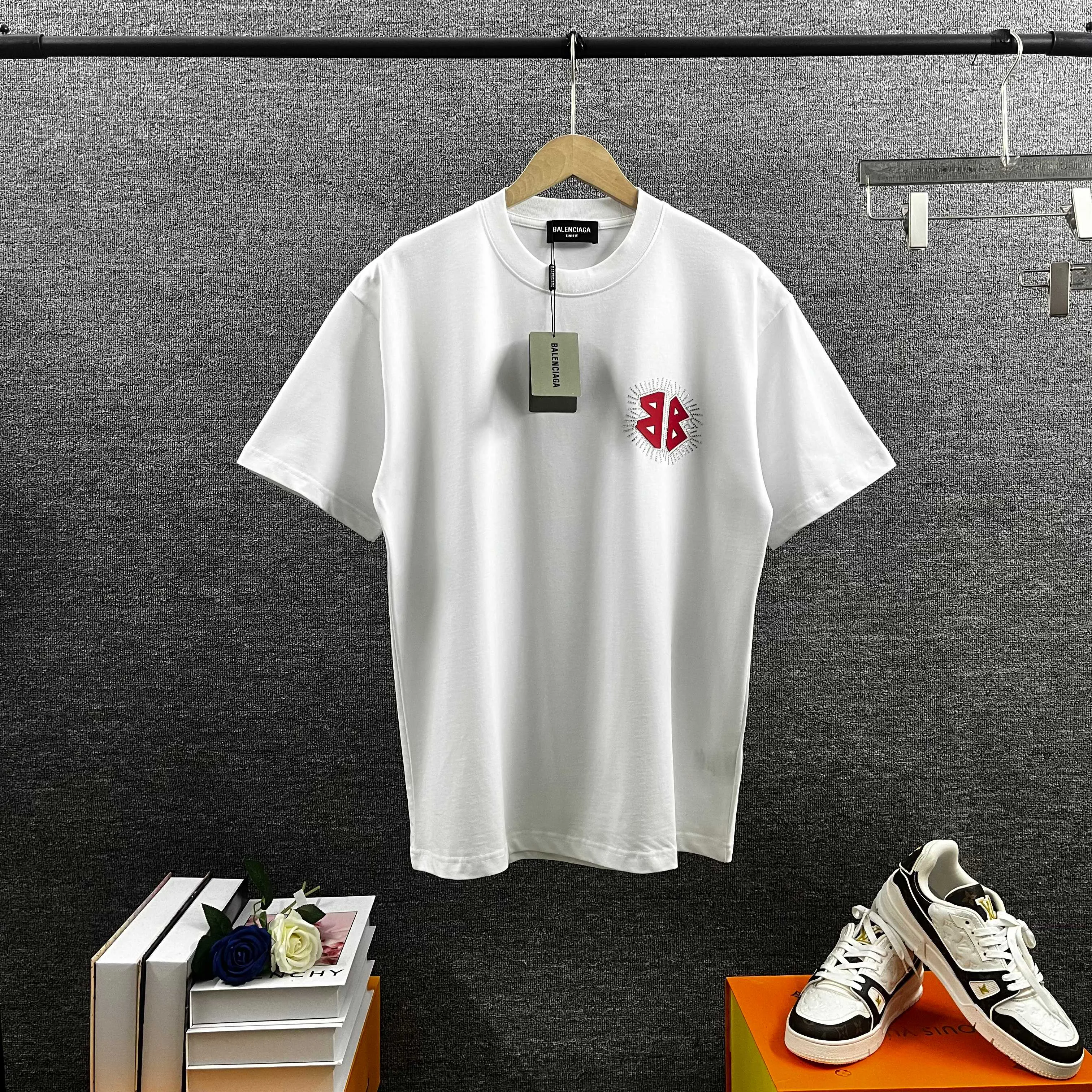 Футболки Женские Balenciaga 10310734