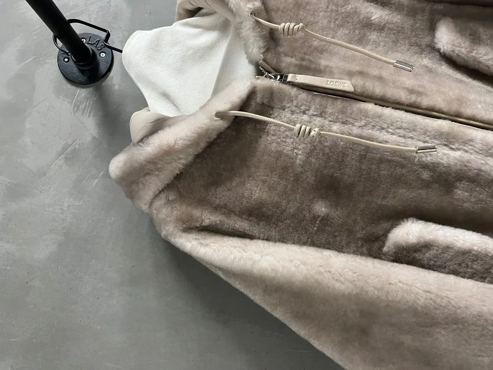 Кожаные Куртки И Дублёнки Женские Loewe 258988