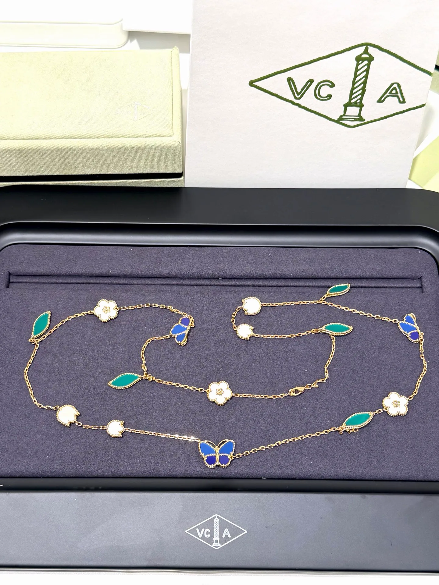Бижутерия Van Cleef & Arpels 17858100