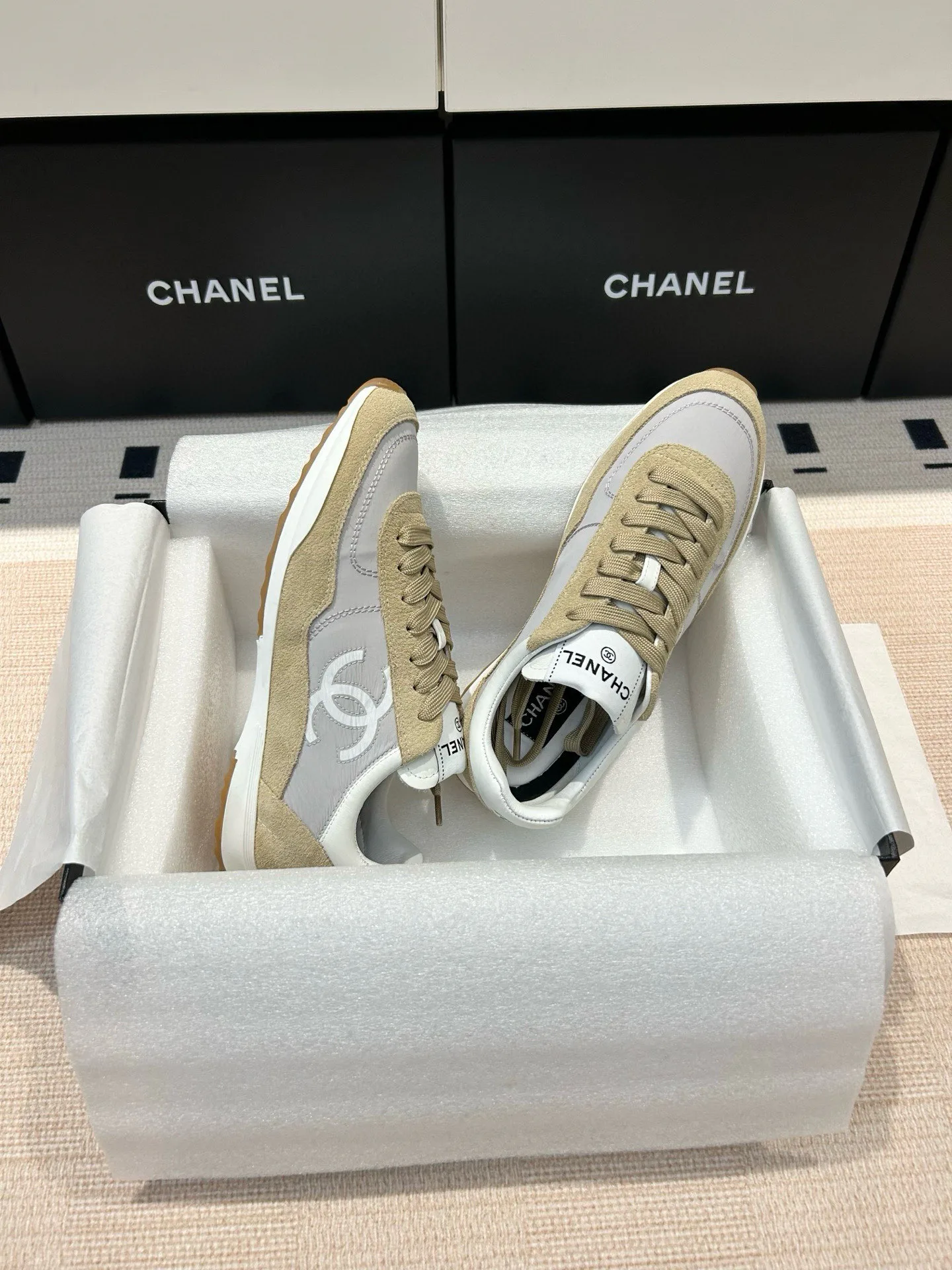 Кроссовки Женские Chanel 4784296