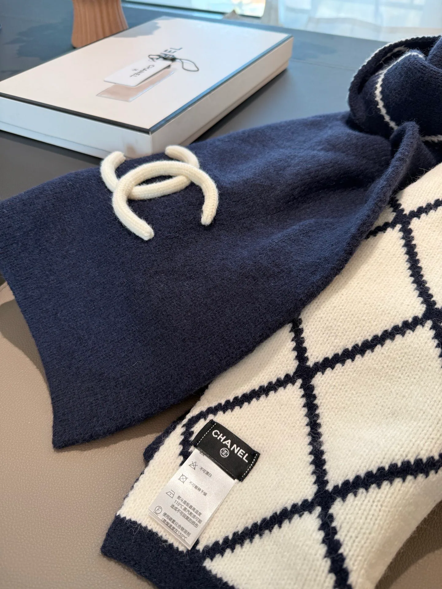 Шарфы Chanel 538240