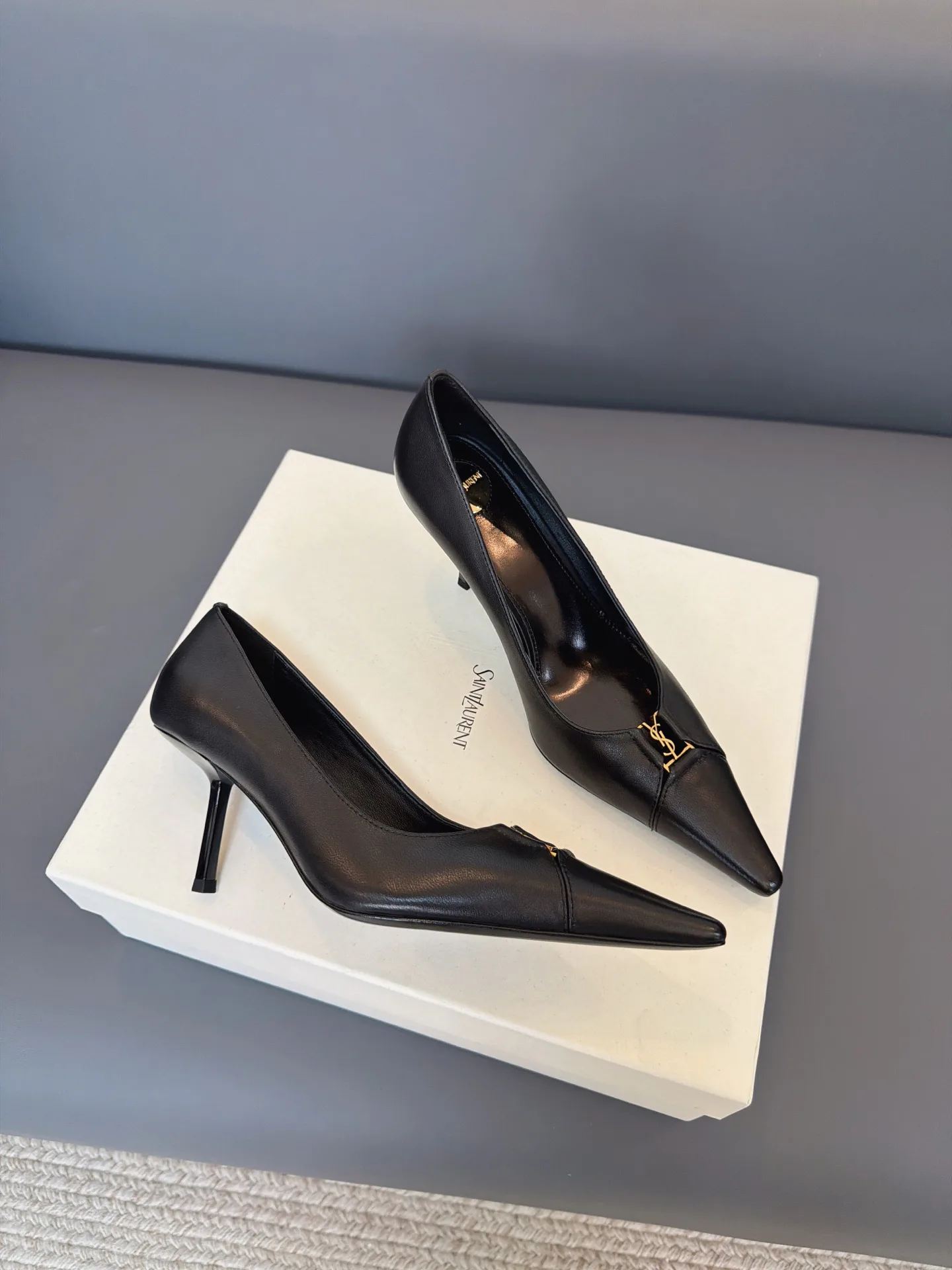 Туфли Женские Saint Laurent 19338325