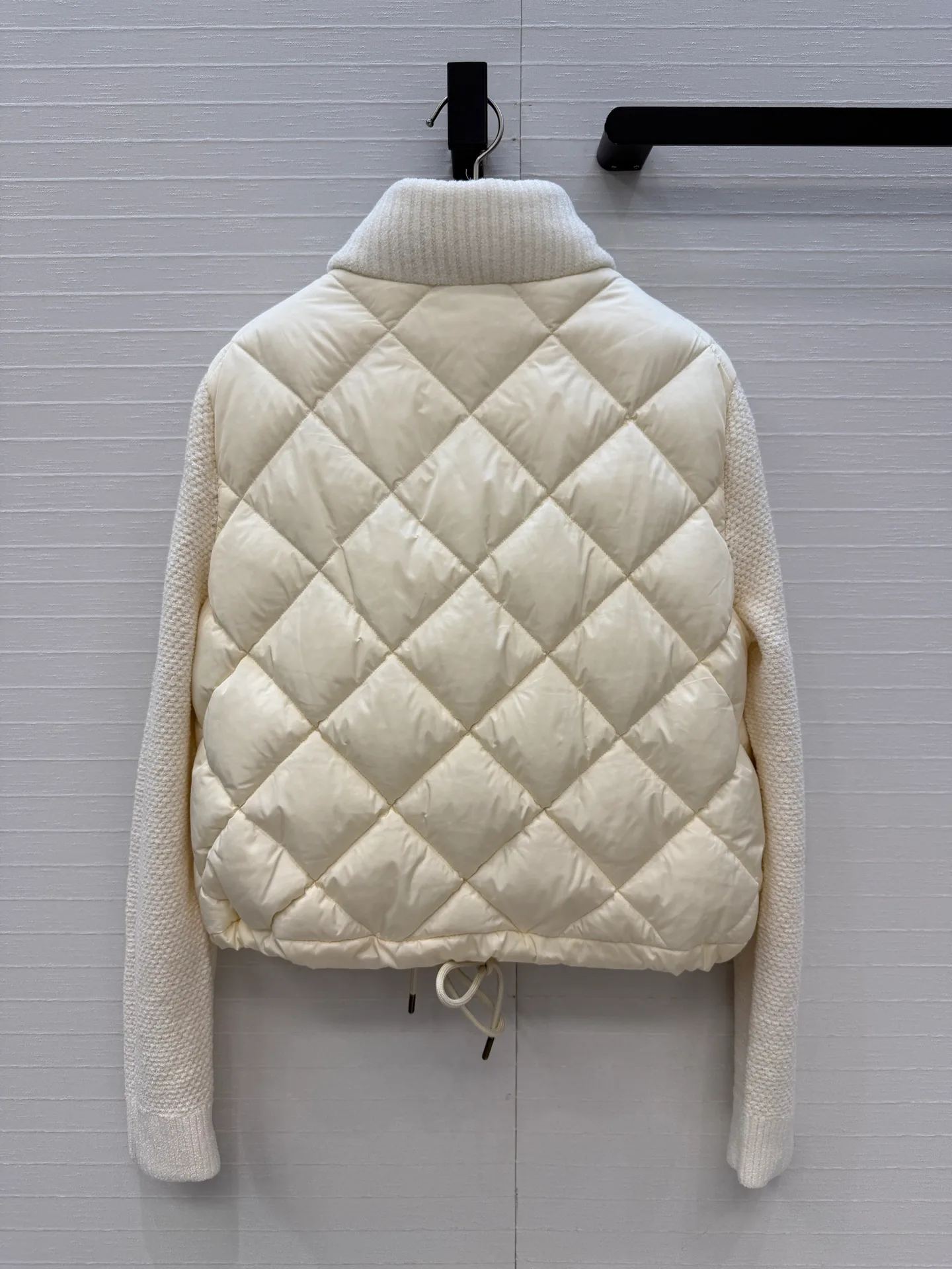 Куртки И Пуховики Женские Moncler 18678155
