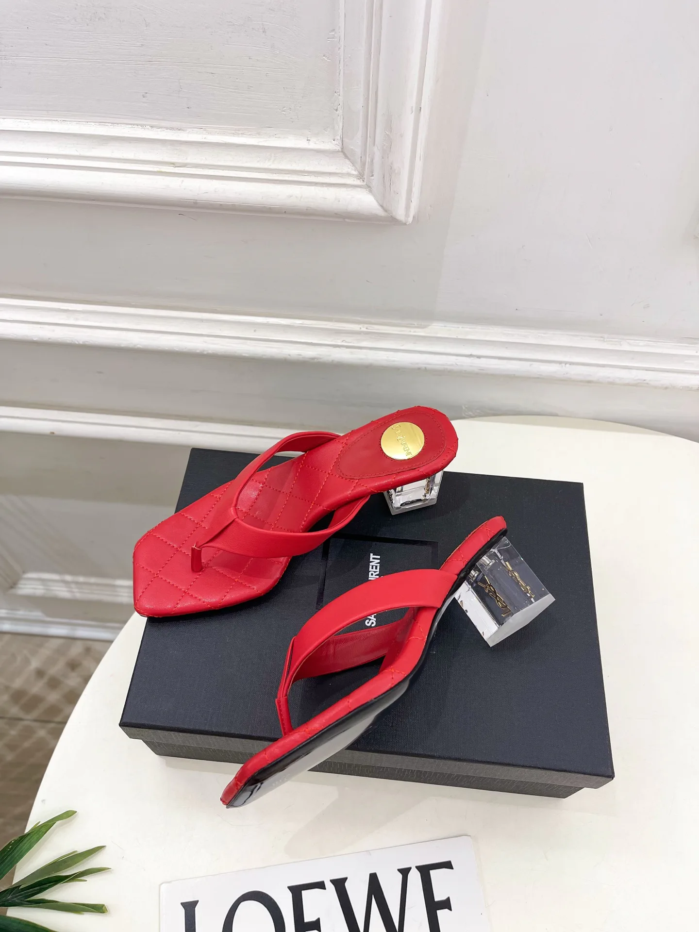 Шлепанцы Женские Saint Laurent 17506892